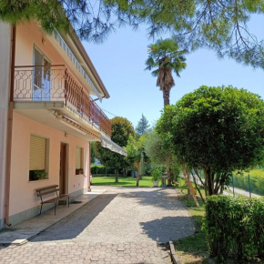 Oliva's House appartamento con giardino